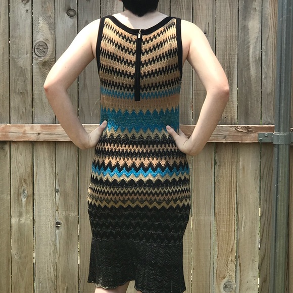 Cache Sweater Dress - Picture 6 of 8